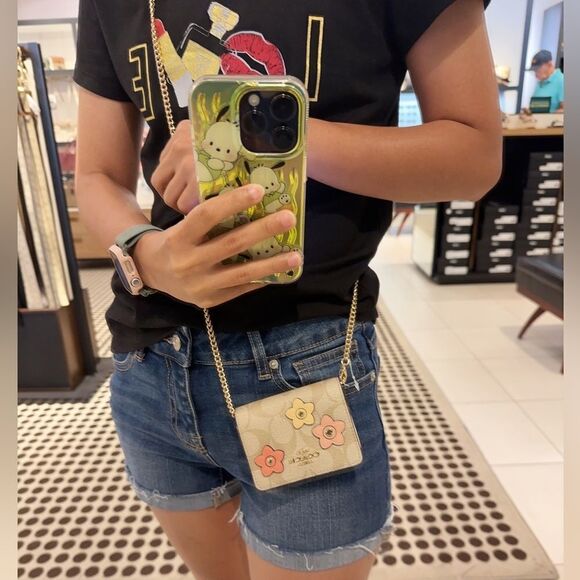 NWT Coach‎ Mini Wallet On A Chain In Signature Canvas With Floral Applique - Picture 8 of 8